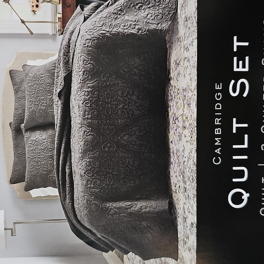 Wamsutta Cambridge Quilt KING Set - PLUMGRAY - Picture 2 of 9